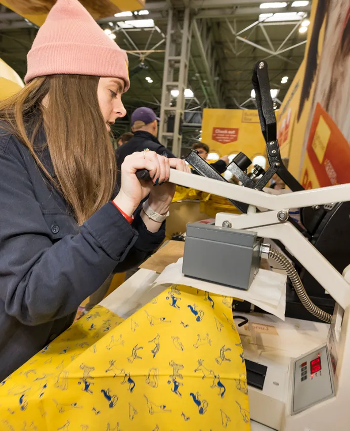 custom branded merchandise