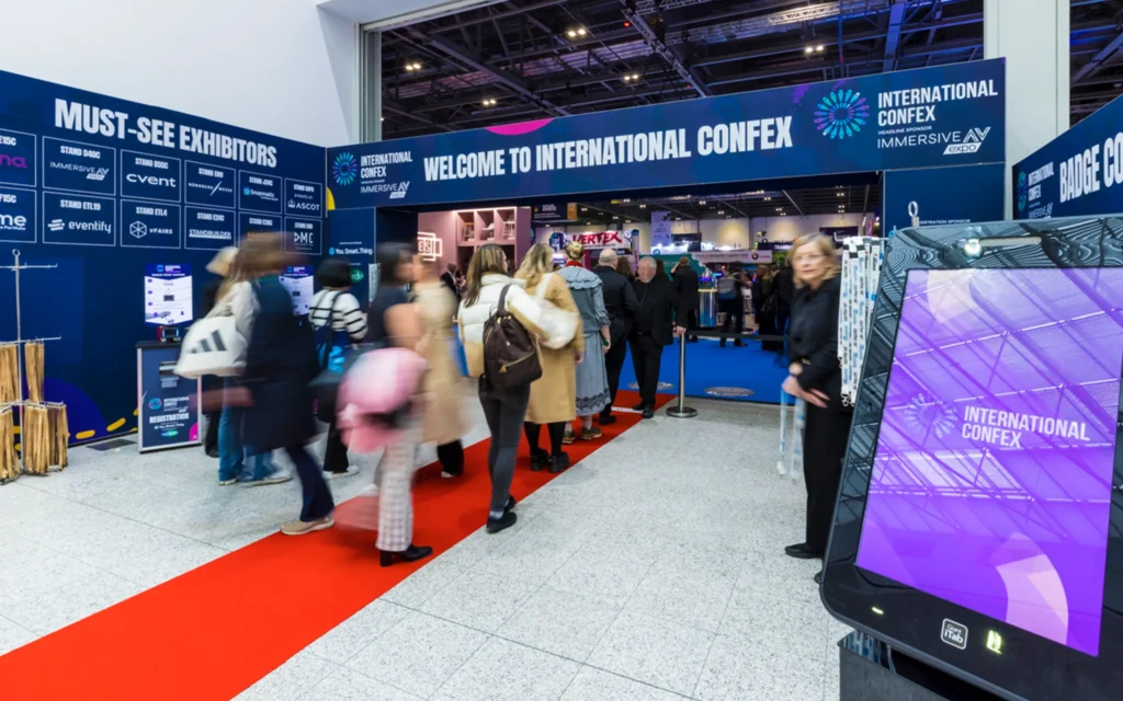 Example of exhibition layout with pathways and signage