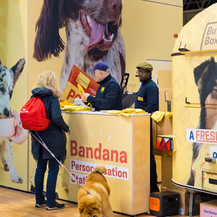 engaging exhibition stands