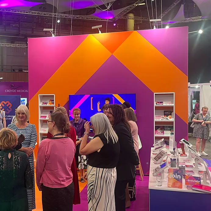 Conference stand builders