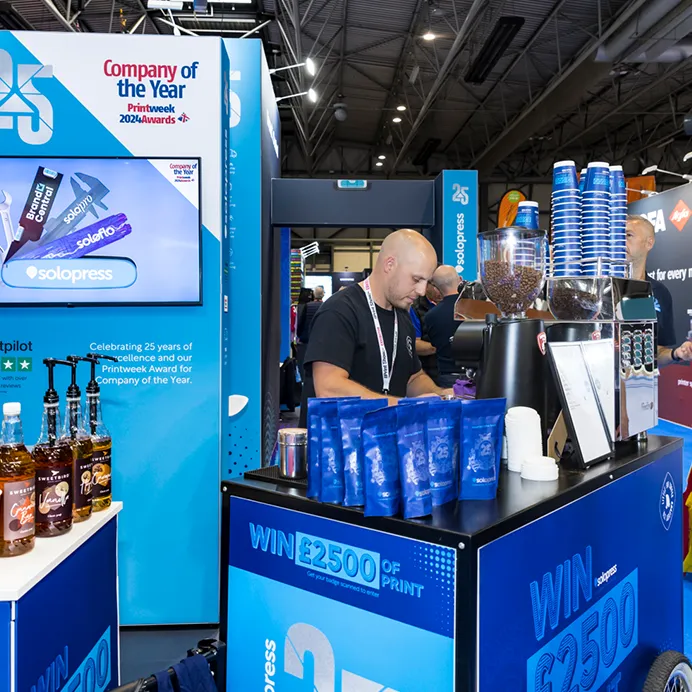 london stand builder