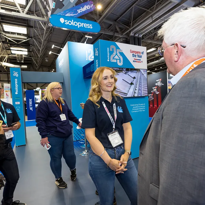 unique exhibition stands